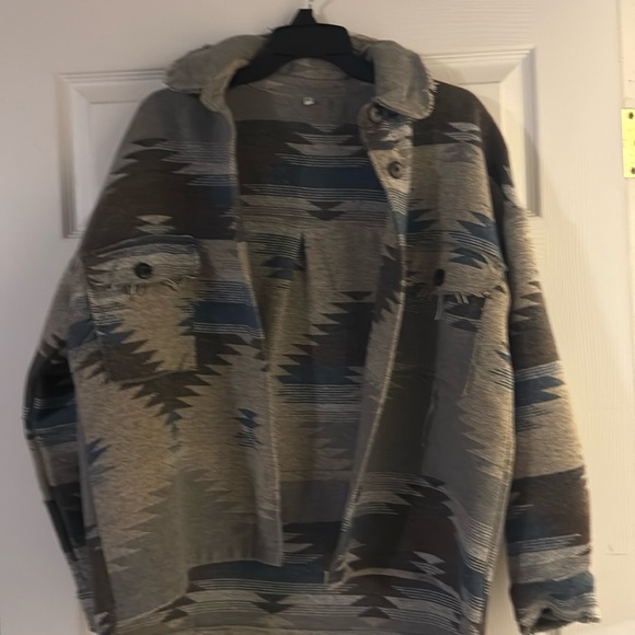 Women’s Aztec Shacket.  Size M - Picture 1 of 6
